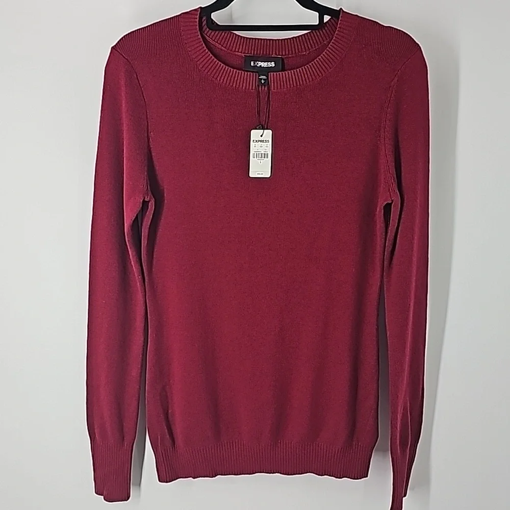 Express Cranberry Red Crew Neck Pullover Style Sweater w Ribbed Neck Wrist & Hem